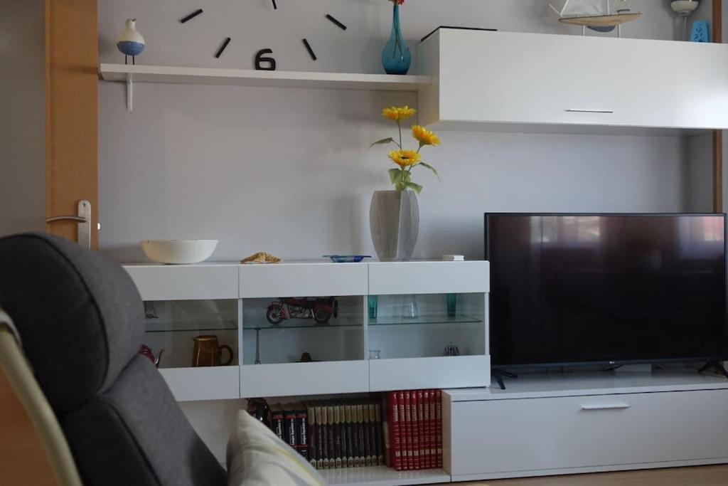 Palomar Mostoles Superhost Con Garaje 5 Pax Εξωτερικό φωτογραφία